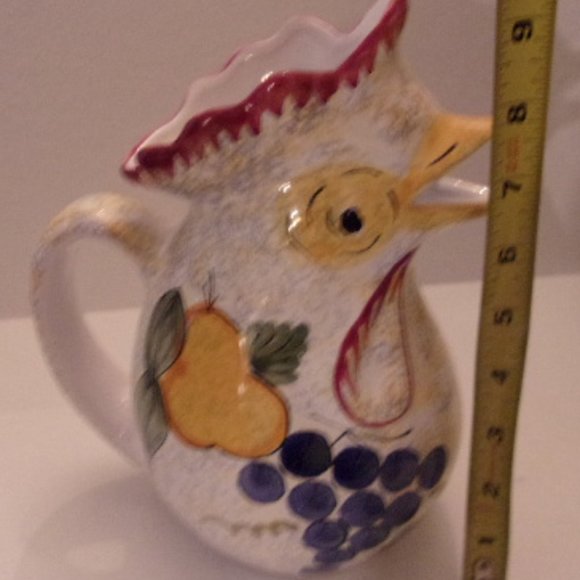 HUNGARIAN HAND PAINTED ROOSTER/CHICKEN PITCHER. - Picture 2 of 5
